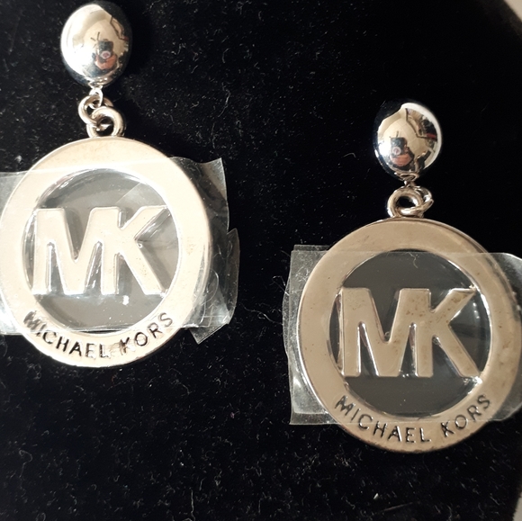 Michael Kors Jewelry - Michael Kors Pierced Earring Silver Tone NIB Michael Kors Jewelry - Michael Kors Pierced Earring Silver Tone NIB